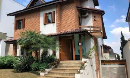 CASA DE 4 DORMITÓRIOS SUITES EM CONDOMINIO PARA VENDA NO ALTO DE SANTANA