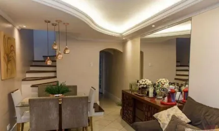 Sobrado com acabamento de 1a linha, pronto para mudar