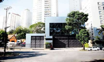Galpão Prédio Comercial com 4 pavimentos para locação em Santana