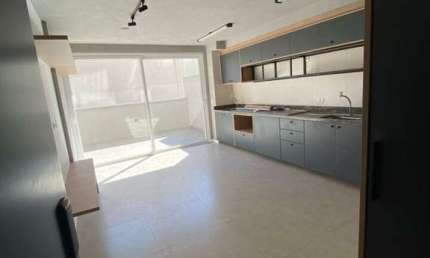 Apartamento na Água Fria com 2 dormitórios sendo uma suíte e Vaga  para locação por R$3.800,00