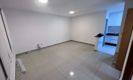 Casa em condomínio fechado na vila mazzei com 3 dormitórios e 2 vagas, para venda ou locação