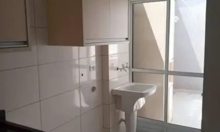 Apartamento à venda na Vila Medeiros com 1 dormitório e banheiro
