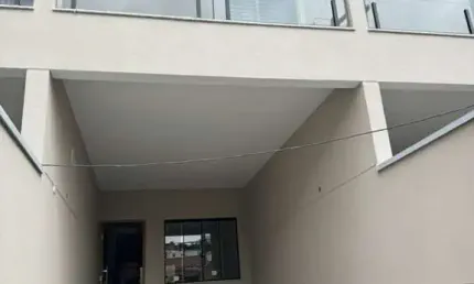 Sobrado novo, com 3 dormitórios e 2 vagas na vila isolina mazzei para venda.