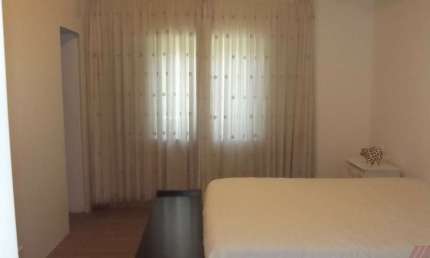 Casa terrea alto padrão na vila albertina para venda com 3 dor e 8 vagas.