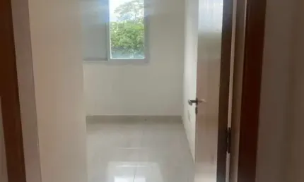 Apartamento a venda com 2 dormitórios e 1 vaga de garagem na Vila Irmãos Arnoni