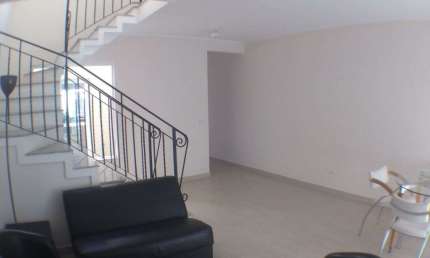 Casa de 3 dormitórios à Venda no Jardim São Paulo com vagas de garagem e churrasqueira