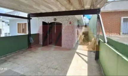 Sobrado para venda, 4 dormitórios, 2 vagas de garagem. Localizado no Parque Edu Chaves.