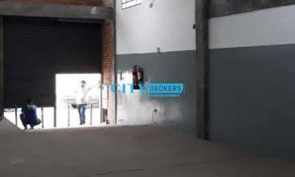 Sala comercial para alugar na Brasileira, --, Vila Endres, Guarulhos por R$ 9.900
