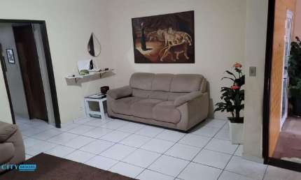 Casa com 2 quartos à venda na Dona Dinart Santana Nunes, --, Jardim Rosa de Franca, Guarulhos por R$ 650.000