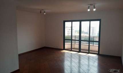 Apartamento com 4 quartos para alugar na Rua Agudos, --, Vila Monumento, São Paulo por R$ 3.299
