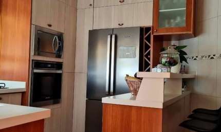 Casa com 3 quartos à venda na Rua Jesuíno Rabello, --, Vila Milton, Guarulhos por R$ 900.000