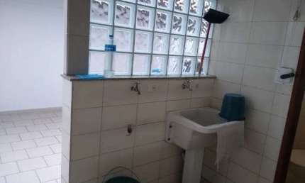 Casa com 3 quartos à venda na Avenida Duarte da Costa, --, Jardim Vila Galvão, Guarulhos por R$ 680.000