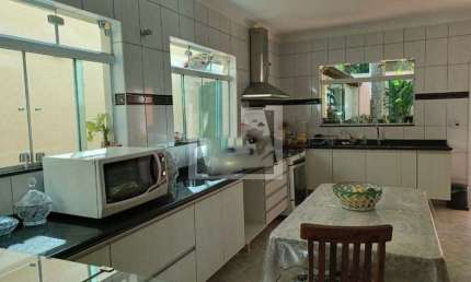 Casa com 3 quartos à venda na Rua Doutor Odon Carlos de Figueiredo Ferraz, --, Parque São Domingos, São Paulo por R$ 1.640.000