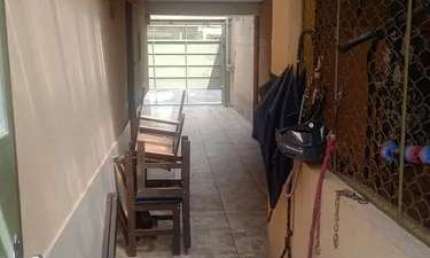 Casa com 2 quartos à venda na Rua Imbocuí, --, Vila Moreira, São Paulo por R$ 950.000