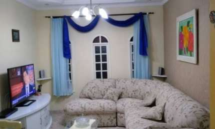 Casa com 3 quartos à venda na Rua Eugênio Antônio Zanetti, --, Vila Augusta, Guarulhos por R$ 650.000