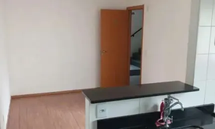 Apartamento com 2 quartos à venda na Avenida River, --, Água Chata, Guarulhos por R$ 210.000