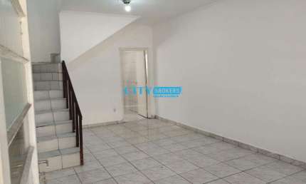 Casa com 3 quartos para alugar na Cavadas, --, Vila São João, Guarulhos por R$ 2.800