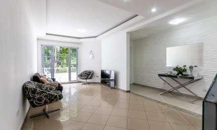 Casa com 4 quartos para alugar na Doutor Carlos de Campos, --, Parque Renato Maia, Guarulhos por R$ 6.900