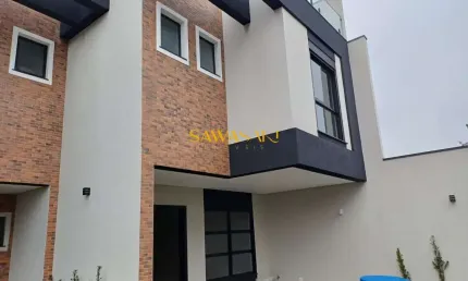 Sobrado à venda no bairro Butiatuvinha - Curitiba/PR