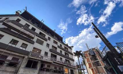 Apartamento Padrão para Venda em Tingui Curitiba-PR