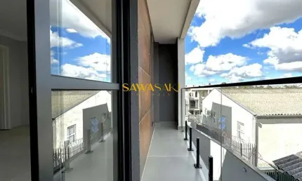 Sobrado à venda no bairro uberaba 3 dormitórios 1 suíte, possui terraço com churrasqueira e vista incrível - curitiba/pr