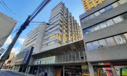 Casa comercial à venda na Rua José Loureiro, 603, Centro, Curitiba
