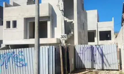 Sobrado Alto Padrão para Venda em Uberaba Curitiba-PR