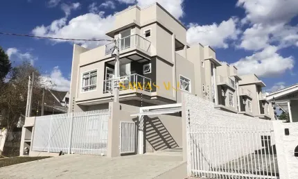 Casa com 3 quartos à venda na Rua Professor José Maurício Higgins, 2815, Boqueirão, Curitiba