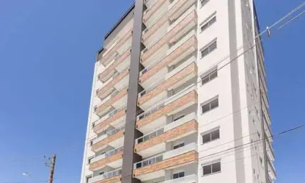 Apartamento à venda em Canto, Florianópolis: 2 dormitórios (1 suíte), 75,99m², por R$ 982.000. Confira!