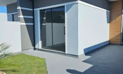 Casa geminada à venda em forquilhas, são josé: 2 dormitórios, 1 suíte, 58m² por r$380.000. confira!