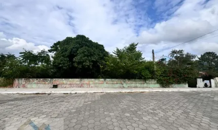 Casa 4 Dormitórios à Venda em S. João, Florianópolis - R$1.500.000