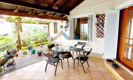 Vendo casa 3 quartos escritório vista mar santinho  -  florianópolis