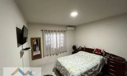 Casa 03 dorm. na praia dos ingleses   -  florianópolis