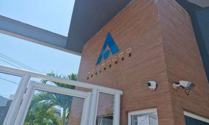 Casa á venda em Vargem Pequena-4 quartos-3 suítes-224m2.