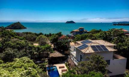 Excelente opção a venda próximo ao Pai Vitório e caminhando até a praia.