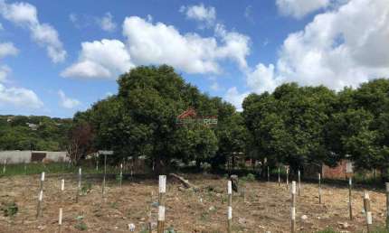 Oportunidade de terreno medindo 360 m² na Rasa por R$ 80.000