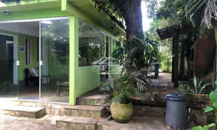 Linda Casa na brava Em Buzios 4 quartos, sendo 2 suítes