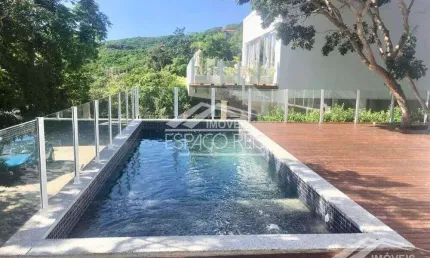 Casa à venda, 5 quartos, 5 suítes, 2 vagas, Ferradura - Armação dos Búzios/RJ