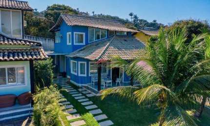 Casa na Ferradura em Condomínio com Lazer Completo - Perto da Praia e do Centro de Búzios