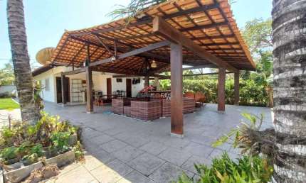 Casa à venda com 4 quartos independente no Arpoador da Rasa em Buzios