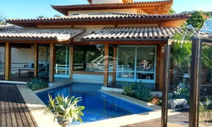 CASA COM VISTA MAR EM CONDOMÍNIO DE LUXO FRONTAL MAR