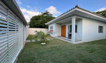 Casa à venda com 3 quartos dentro de condomínio em Caravelas Buzios