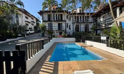 Casa à venda com 2 quartos dentro de condomínio em geriba buzios