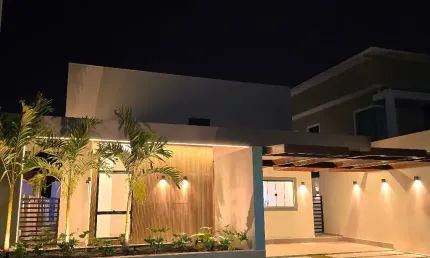 São Pedro da Aldeia, espetacular Condominio , Casa 3 suítes e área gourmet e piscina.