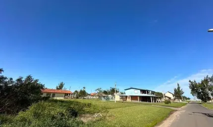 Terreno à venda no Presidente (Distrito), Imbé , 428 m2 por R$ 220.000