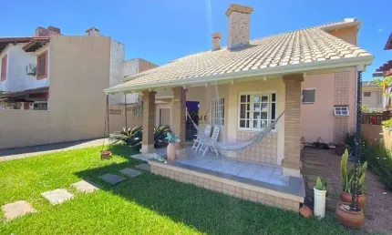 Casa com 4 quartos à venda no Centro, Imbé 