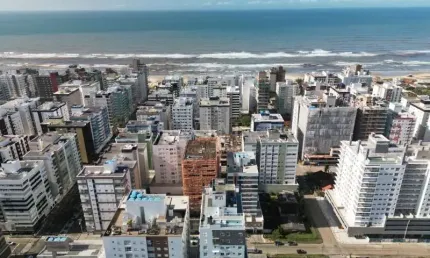 Apartamento com 4 quartos à venda em Navegantes, Capão da Canoa 