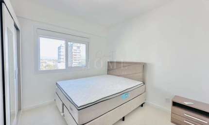APARTAMENTO COM 2 DORMITÓRIOS, SENDO 1 SUÍTE, MOBILIADO!