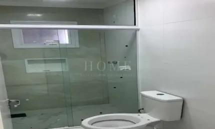 Casa à Venda no Bairro Zona Norte - Apenas 150m do Mar!