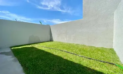 OPORTUNIDADE IMPERDÍVEL: CASA BEM LOCALIZADA À VENDA!